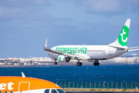 Easter Holiday Booking Tips for Flights, Trains and Ferries