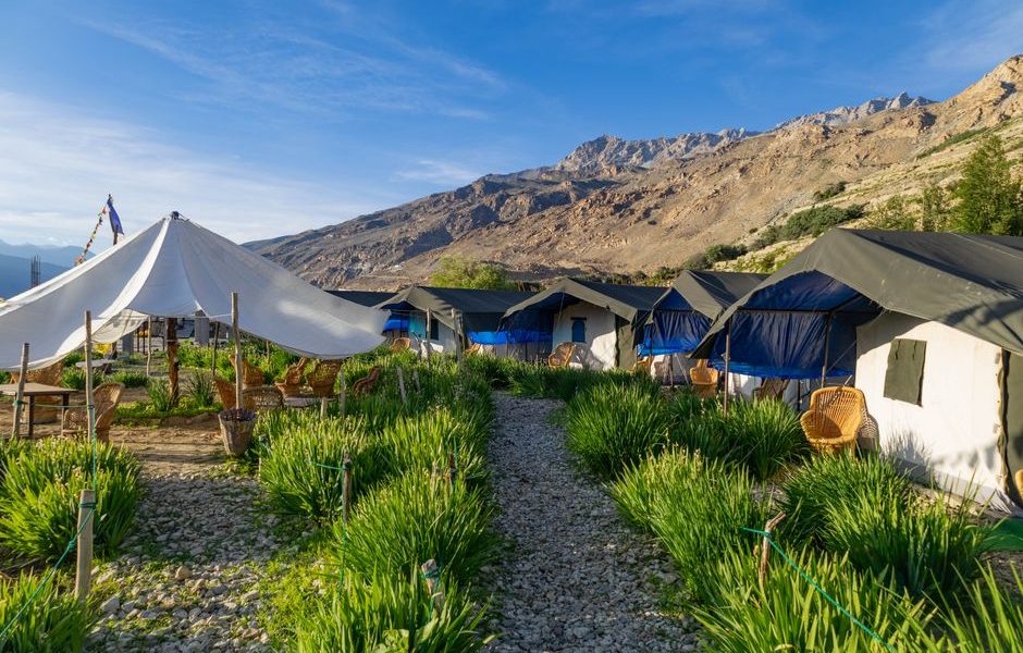 UK Glamping and Eco Lodges for a Low-Stress Summer
