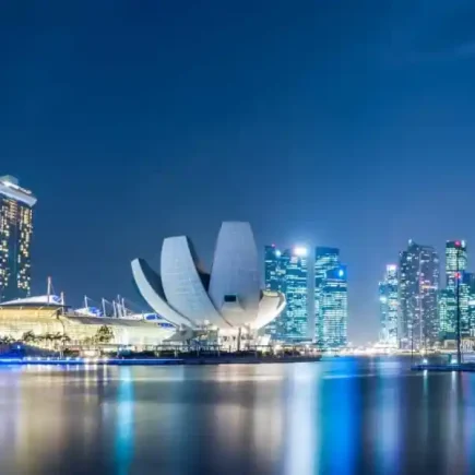 5 Reasons to Visit Singapore