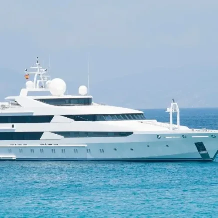 Top 3 places for yachting in North America