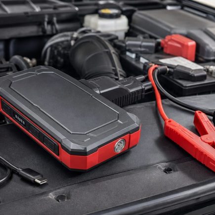 ETENWOLF Car Battery Jump Starter Review: 2000A Peak for Up to 8.0L Gas and 6.5L Diesel Engines with USB-C ETENWOLF Car Battery Jump Starter Review: 2000A Peak for Up to 8.0L Gas and 6.5L Diesel Engines with USB-C