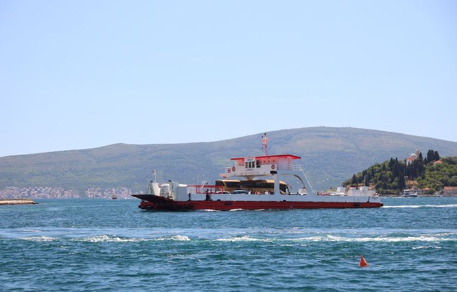 Croatia Island Hopping by Ferry: Split to Hvar and Korčula Croatia Island Hopping by Ferry: Split to Hvar and Korčula