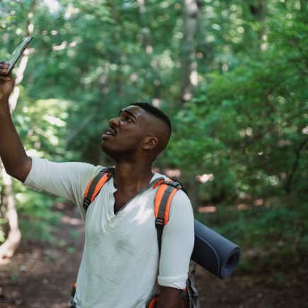 Safety Apps Solo Travelers 2026: 8 Safety Apps Solo Travelers Actually Need (2026 Review)