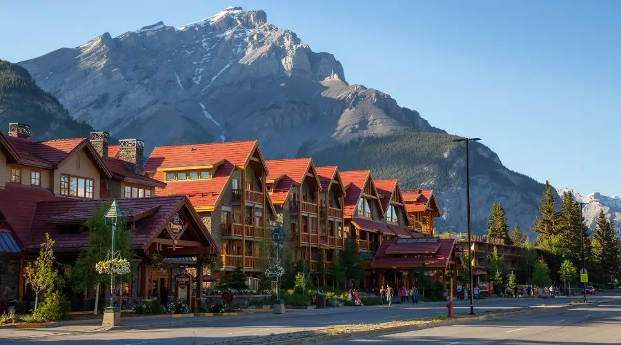 10 Best Things to Do in Banff, Canada’s Mountain Gem